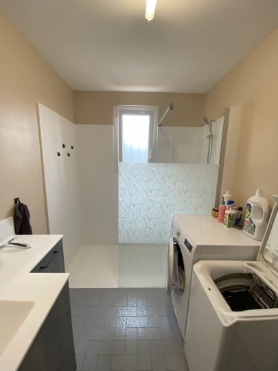 Elégance pour cette salle de bains
