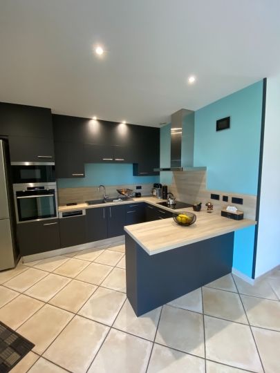 Rénovation de la cuisine avec le remplacement des plans de travail - Ardèche